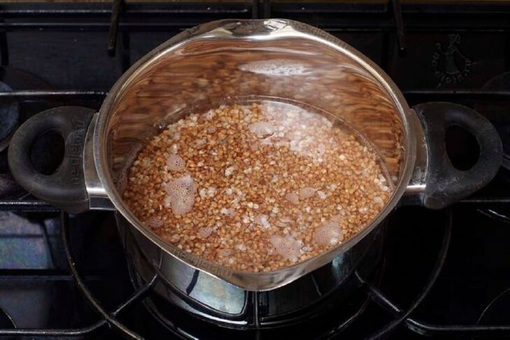 طبخ الحنطة السوداء